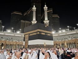 [Jemaah Haji Peringatan! Langgar Aturan Bakal Diberi Sanksi, Cek Infonya]