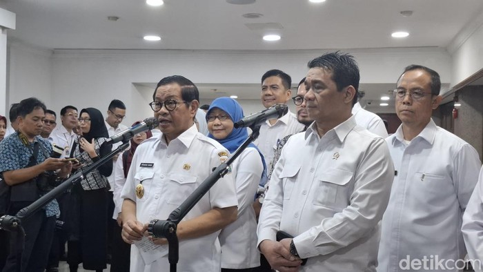 Cerita Pramono: Riza Patria Dukung Gubernur Lawan, Mau Apa Sebenarnya?