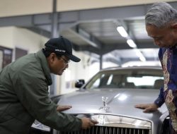 Rolls-Royce Misterius, Lelang Kemensos Rp 1,7 M, 5 Orang Bertaruh