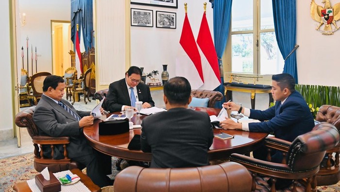 [Airlangga Terungkap: Langkah Pemerintah di Tengah Gejolak Ekonomi Global]