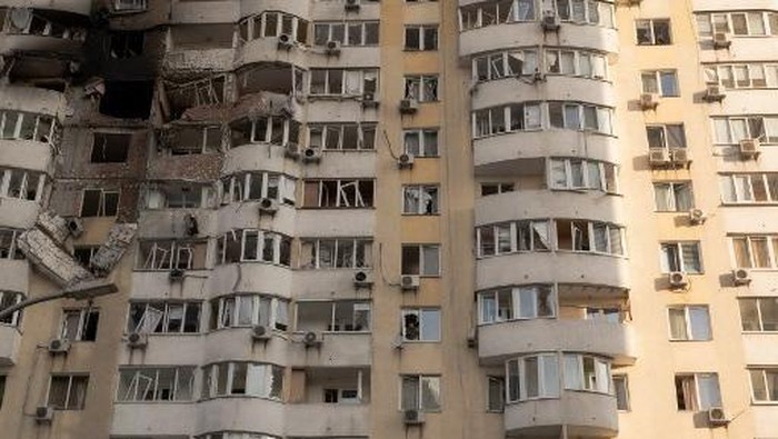 Serangan Drone Rusia ke Odesa Ukraina: Tragedi 2 Tewas, 14 Luka-luka