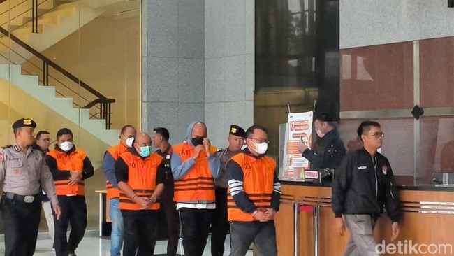 OTT KPK Sumut: 6 Fakta yang Mengejutkan 5 Tersangka!