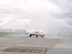 “Batik Air Buka Suara Viral ‘Pesawat Miring’ saat Mendarat di Soetta: Apa yang Sebenarnya Terjadi?”