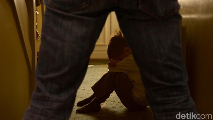 **Duhur Terancam: Pengajar Agama di Tebet Tersangkut Kasus Kekerasan**