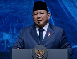 **”Survei Median: Mayoritas Responden Puas Kinerja Prabowo, Apakah Ini Tanda Perubahan?”**