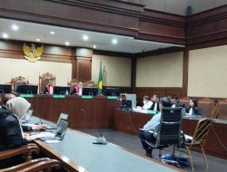 Tom Lembong Cerita soal Perintah Jokowi Redam Gejolak Harga Pangan: Solusi Ekstrem atau Kebijakan Cerdas?