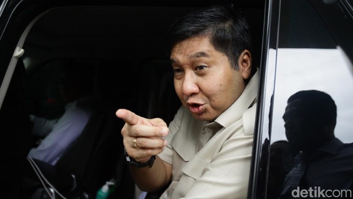 8 Mobil di Garasi Maruarar Sirait, Nilainya Rp 7 Miliar - Update 2