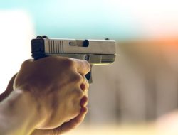 Pria Ngaku ‘Ring Satu’ Pamer Pistol di Depok, Polisi Tangkap Pelaku Setelah Cekcok