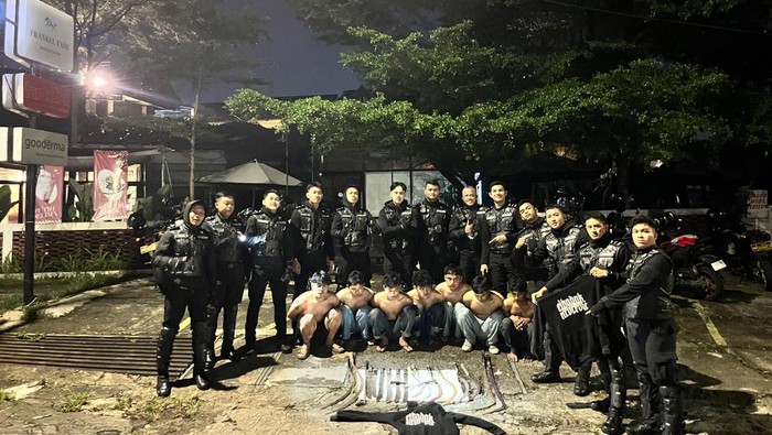 Polresta Bogor Ringkus 7 Pemuda Berencana Tawuran, Sajam dari Celurit hingga Golok Diamankan