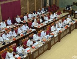 Jawaban Fadli Zon Bikin Legislator Menangis di Senayan – Update 1