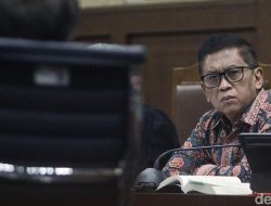 “Hasto Kristiyanto Berhadapan dengan Sidang Kasus Harun Masiku Hari Ini: Apa yang Terjadi?”