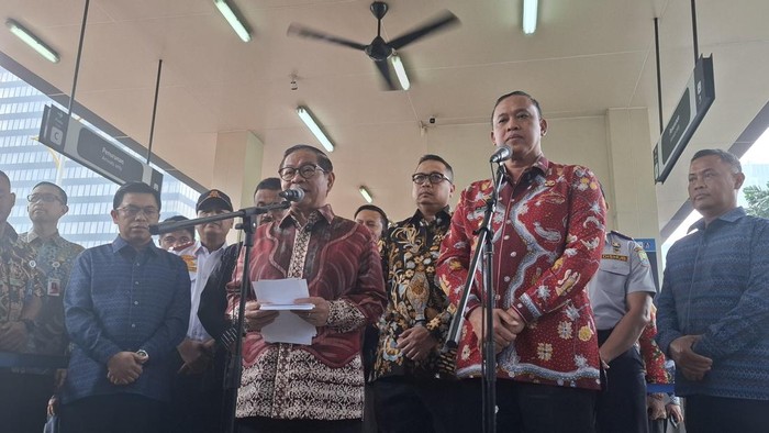 TransJ Rp 2000 vs Tol Rp 48 Ribu: Banding Walkot, Pilih Mana?