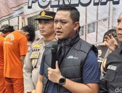 Polisi Berhadapan dengan Pencuri Pikap di Bogor, Mobil Terseret saat Tangkap Komplotan!