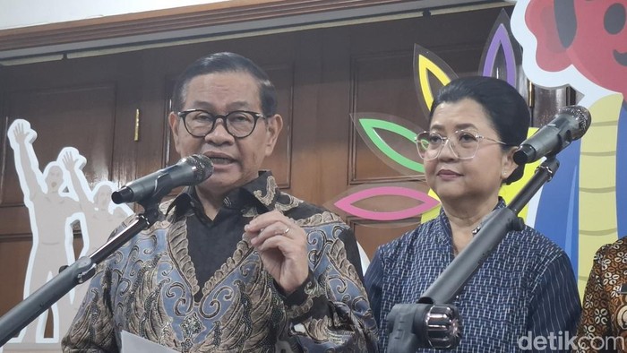 [Pramono: Saya Belum Tahu Padel Kena Pajak 10%, Hebohnya Setengah Mati]