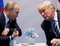 **Putin dan Trump Akan Jalin Komunikasi Via Telepon, Bahas Apa?** Diskusi Pertama Sejak Terakhir Publik