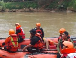 **Jasad Calon Jaksa yang Hanyut Saat Kejar Saksi Kasus Korupsi Ditemukan, Pencarian Berlangsung 3 Km dari Lokasi Kejadian**