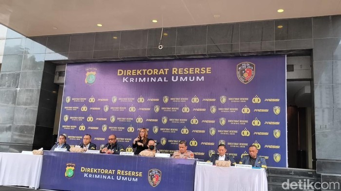 chocovive: Polda Metro Ungkap 1.449 Kasus Kejahatan Jalanan Selama April-Juni 2025, Ancaman Mencekam di Tengah Kota! #Kriminal #Keamanan #PoldaMetro